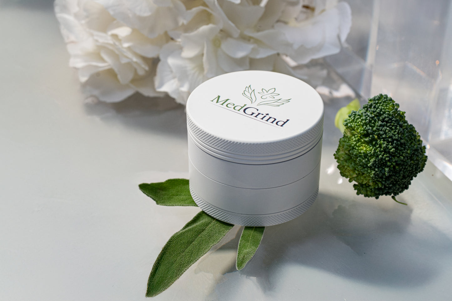 MedGrind Aluminum Frost